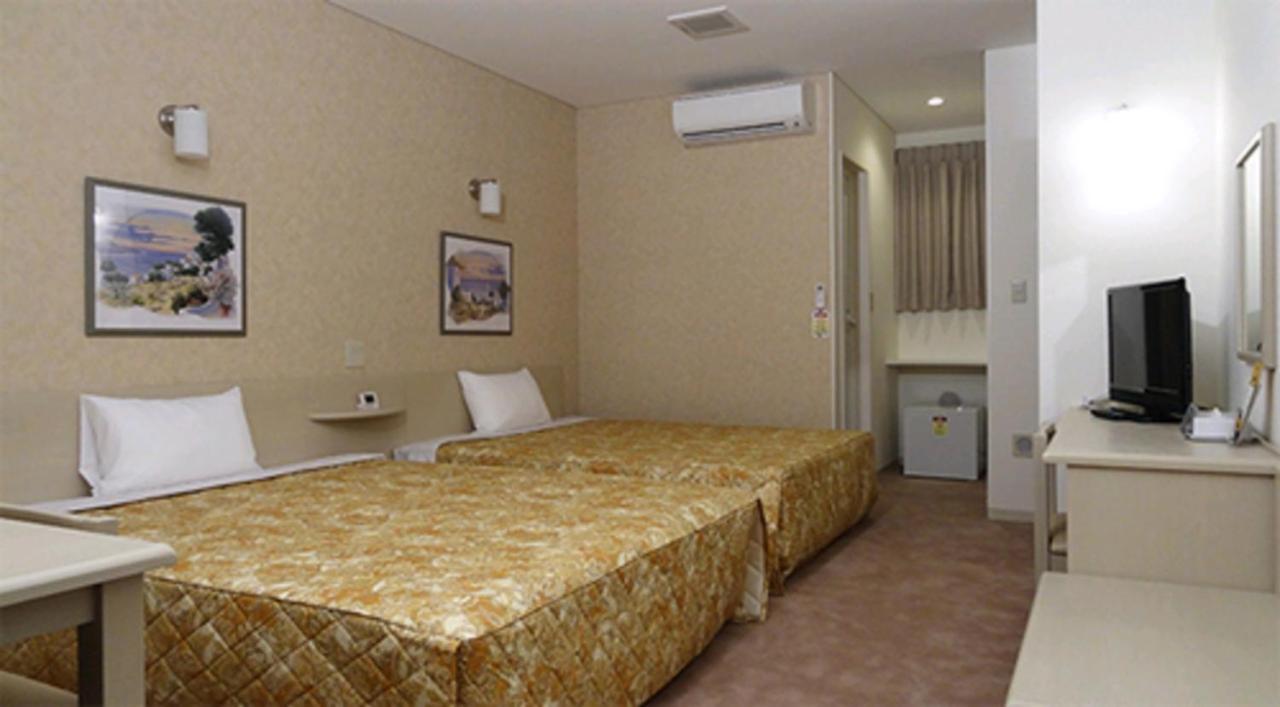 Fuefuki Family Lodge Hatagoya Kofu Isawa מראה חיצוני תמונה